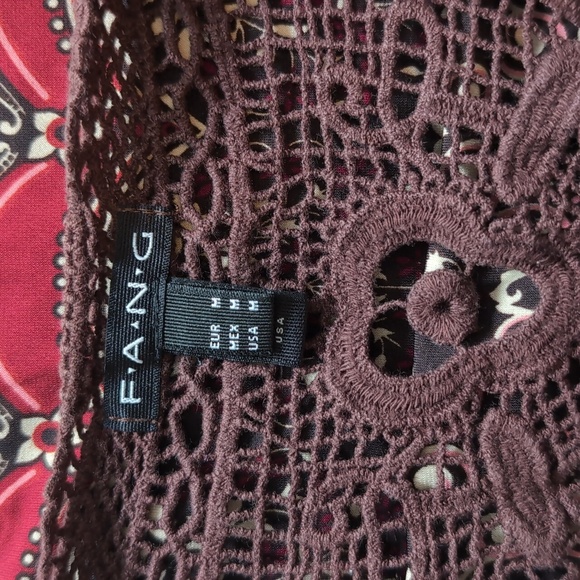 F.A.N.G short sleeve shirt size medium brown red tunic back to school 2000s y2k - Picture 3 of 5